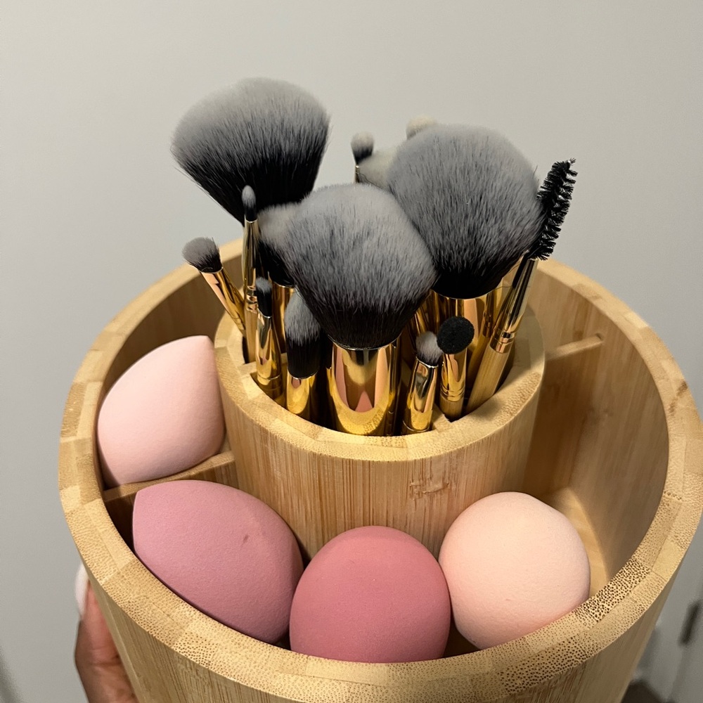 Makeup brush set